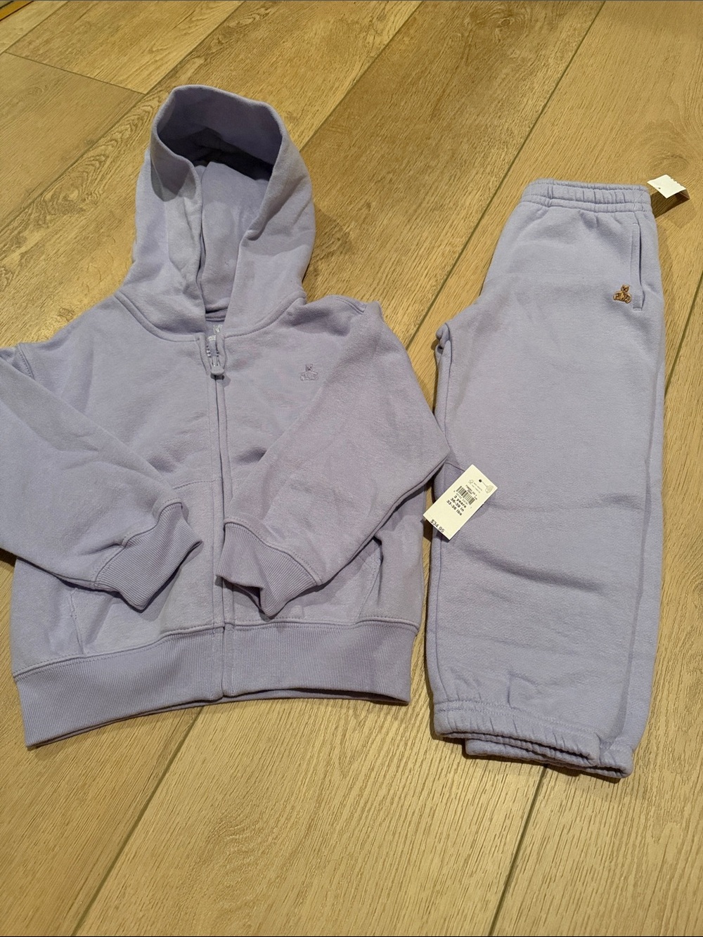 GAP Children's Lavender Fleece Jogger set. NWT.